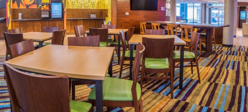 威斯康星州戴尔斯万枫酒店及套房(Fairfield Inn & Suites Wisconsin Dells)图片