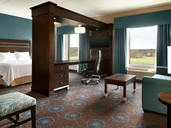 埃奇伍德阿伯丁南欢朋套房酒店