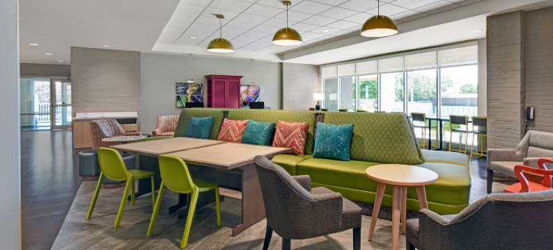 亚特兰大机场北东点希尔顿惠庭套房酒店(Home2 Suites by Hilton Atlanta Airport North)图片