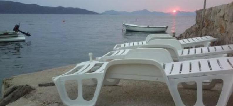 Sunset Apartments图片