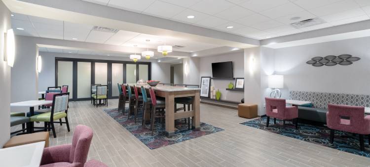 韦斯顿希尔顿欢朋酒店(Hampton Inn Weston)图片