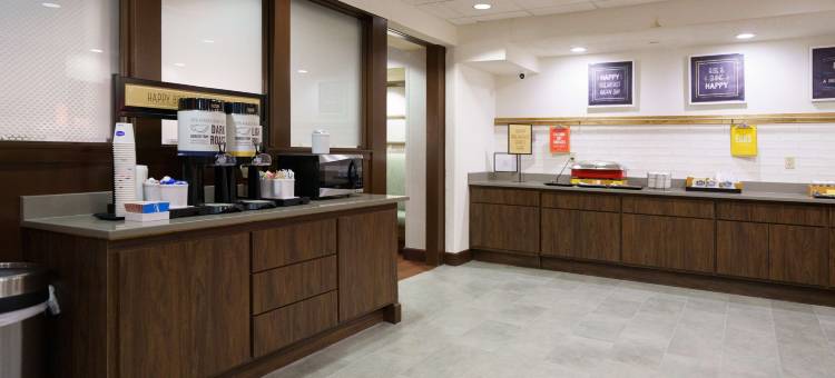 欢朋海斯北I-70公路酒店(Hampton Inn Hays-North of I-70)图片