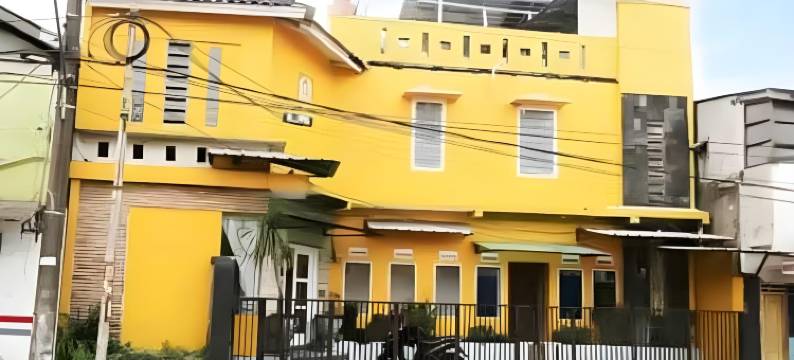 Pemda 22 Mansion Mitra RedDoorz图片