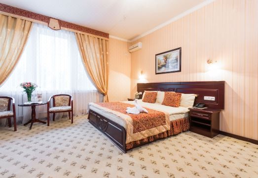 Asia Hotel FerganaHotel Overview