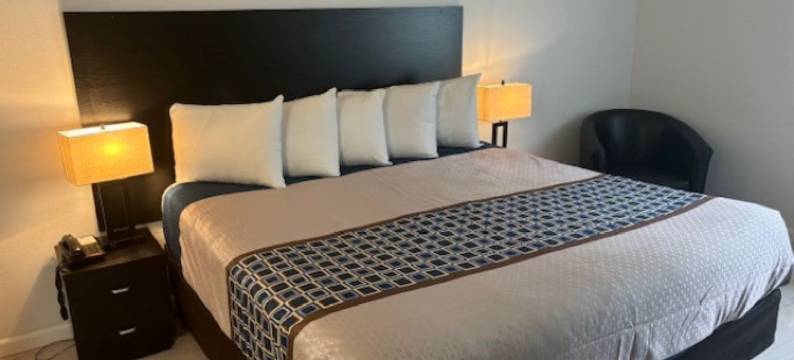 桑尼赛德费尔布里奇酒店(FairBridge Inn & Suites Sunnyside)图片