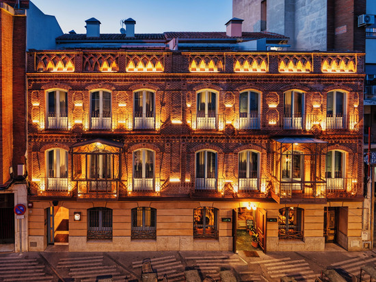 蓝窗公寓式酒店