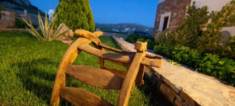 泽富罗斯公寓酒店(Zefyros Studios)图片