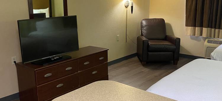 底特律奥本希尔斯- 郊区工作室(Suburban Studios Auburn Hills - Detroit)图片