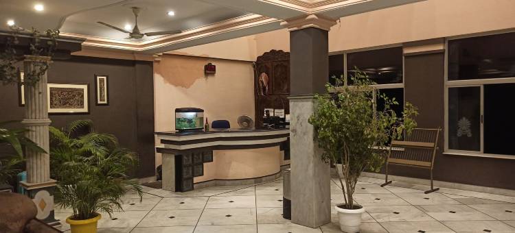 丁苏吉亚中心点酒店(Hotel Centre Point - Tinsukia)图片