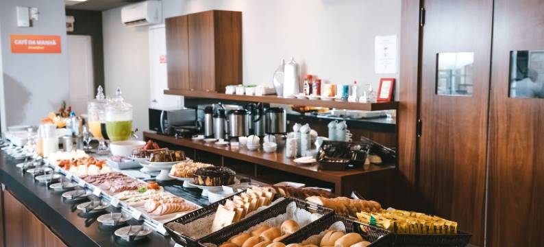 伊塔耶埃/纳维根特斯十号酒店(Hotel 10 Itajai/Navegantes)图片