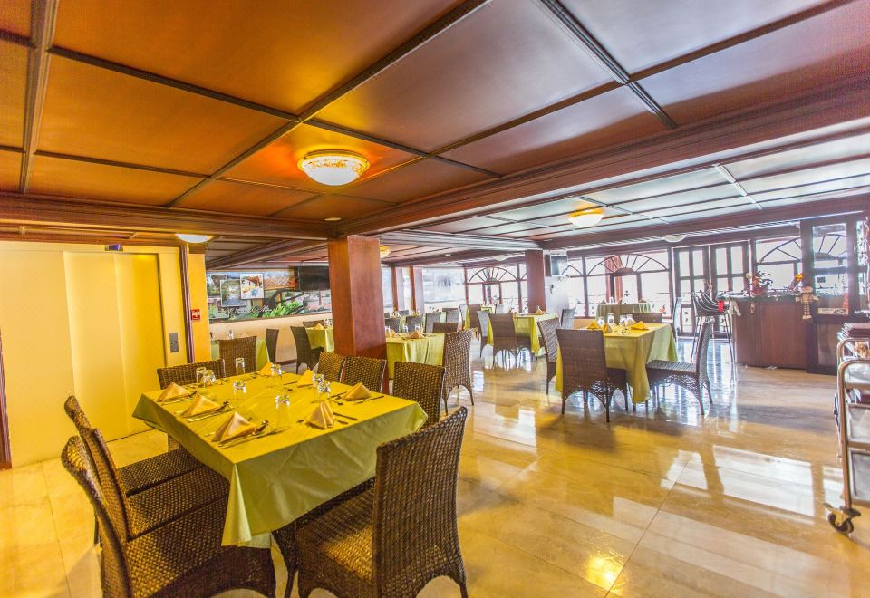 La Kapital Hotel Hotel Overview