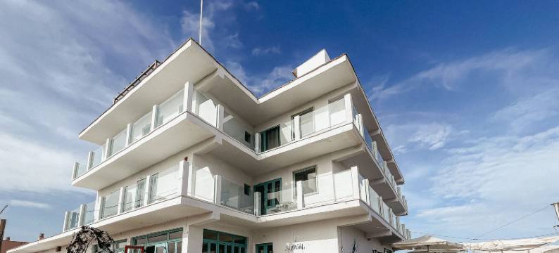 Cala Llombards旅馆(Hostal Cala Llombards)图片