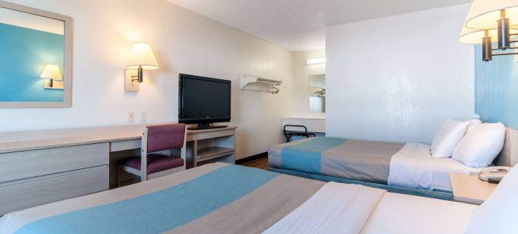 法明顿山/底特律西北部6号汽车旅馆(Motel 6 Farmington Hills, MI - Northwest - Farmington Hills)图片