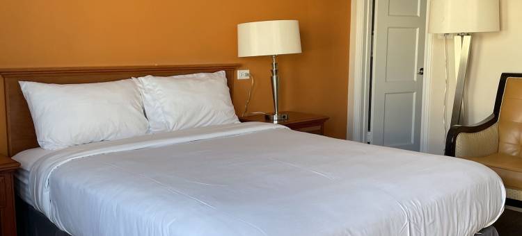 豪生酒店-由温德姆管理-里奇克雷斯特，加州(Howard Johnson by Wyndham Ridgecrest, CA)图片