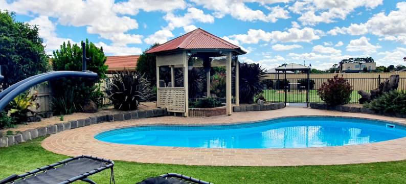 韦里比公园汽车旅馆(Werribee Park Motor Inn)图片