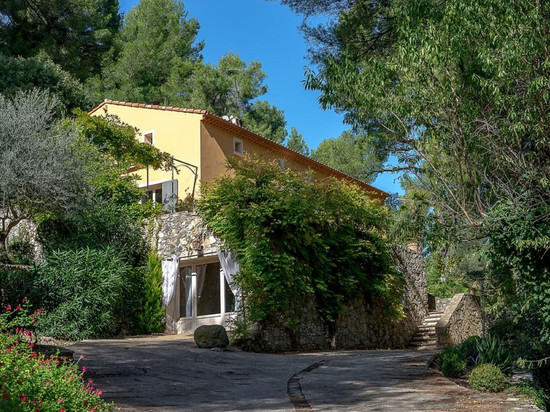 约尔贝特区酒店