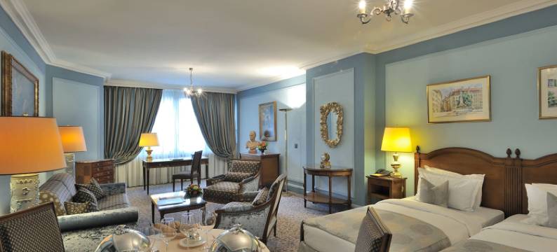 德拉白鹤酒店(Hôtel de la Cigogne)图片