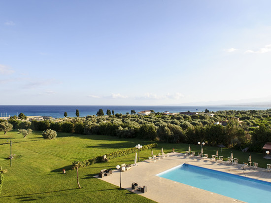 帕可德普林西皮酒店度假村