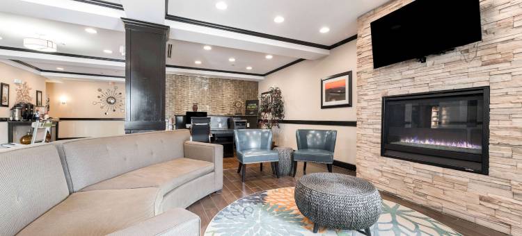 奥本拉昆塔温德姆套房酒店(La Quinta Inn & Suites by Wyndham Auburn)图片