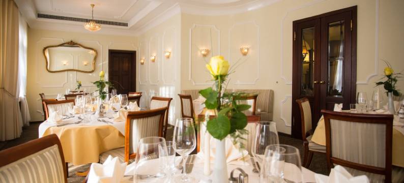 金色弗拉格餐厅酒店(Hotel & Restaurant Goldener Pflug)图片