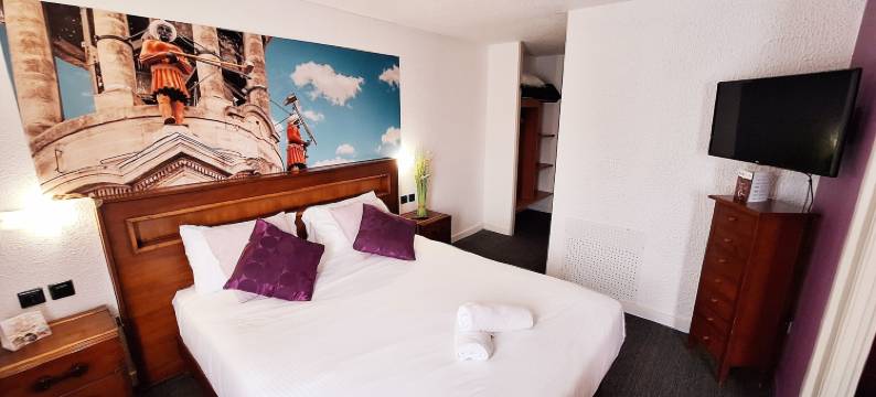 Brit康福特酒店康布雷(Brit Hotel Confort Cambrai)图片