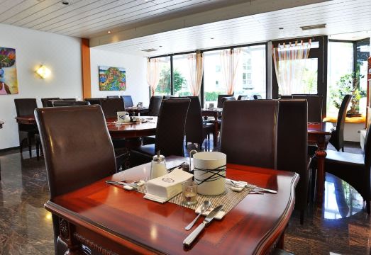 Hotel Maurer Hotel Overview