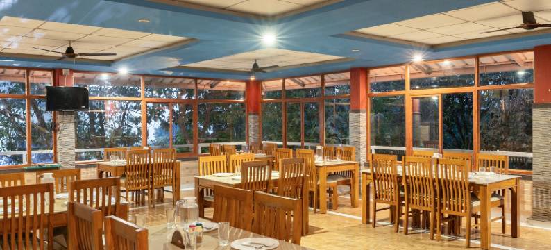 阿瓦代尔伊杜基 - 不允许单身团体(Avadale Idukki - Stag Groups Not Allowed)图片