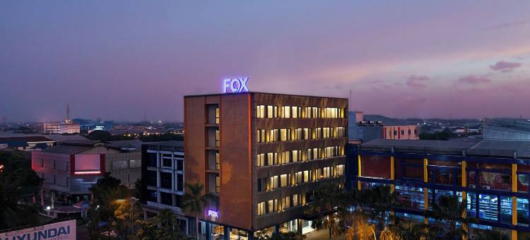 福克斯轻酒店 奇卡朗(Fox Lite Hotel Cikarang)图片