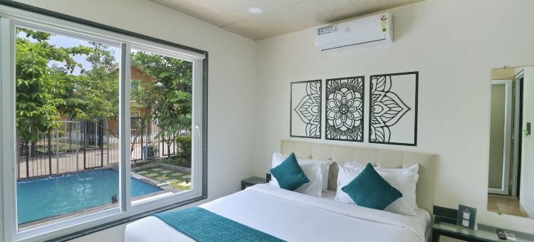 优雅的滨水度假村(Elegant Waterfront Resort)图片