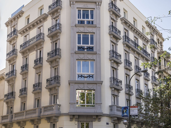 马德里安居旅馆