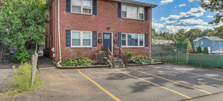 现代密顿镇度假胜地，距离市中心仅几分钟路程！(Modern Middletown Retreat, Minutes to Downtown!)图片