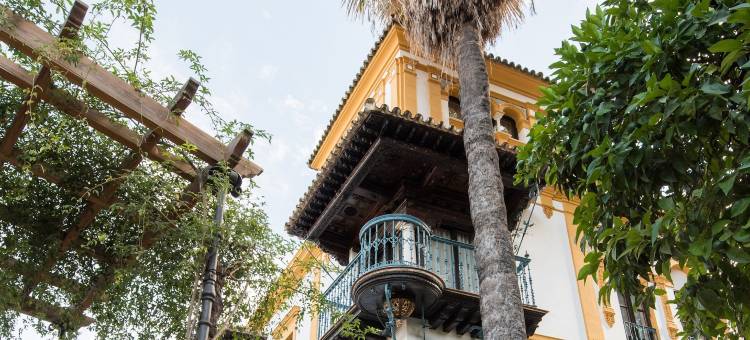 穆里略圣克鲁斯广场套房公寓(Suites Murillo Plaza Sta. Cruz)图片