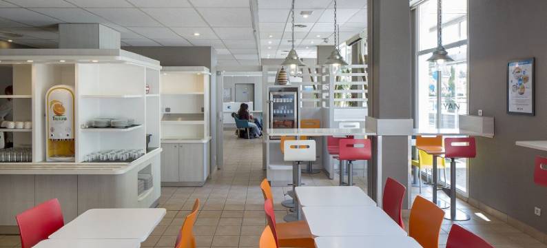 赛安霍特尔-鲁瓦西维勒班特展览公园(Cyan Hotel - Roissy Villepinte Parc des Expositions)图片