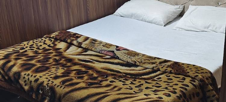 河边酒店普拉亚格拉吉(RIVER SIDE HOTEL PRAYGRAJ)图片