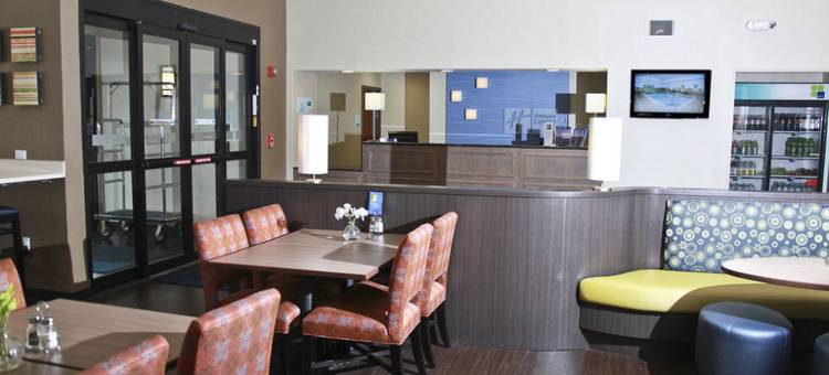 Wingate by Wyndham Roseville/Detroit图片