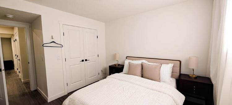 卡尔加里以东最温馨&现代地下室度假屋(Coziest & Modern Basement Retreat East of Calgary)图片