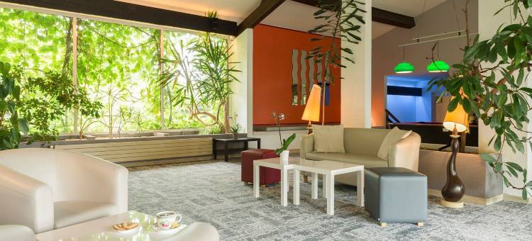 阿诺奈东部乐色斯塔原生酒店(The Originals City Hôtel la Siesta Annonay Est)图片