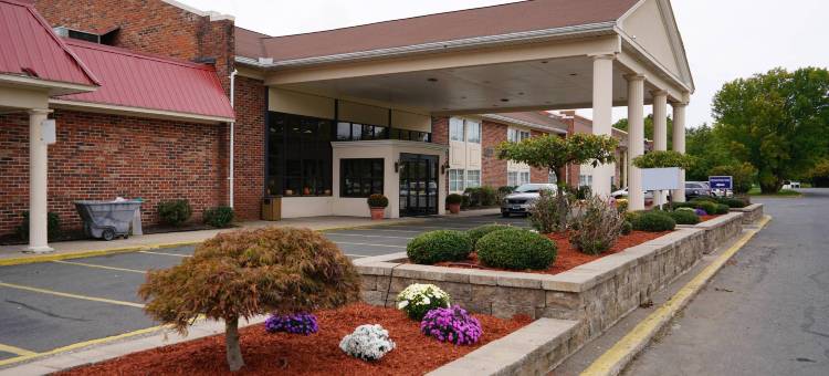 罗德威套房旅馆(Rodeway Inn & Suites)图片