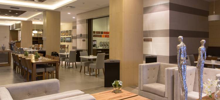 希尔顿欢朋酒店埃莫西约(Hampton Inn by Hilton Hermosillo)图片