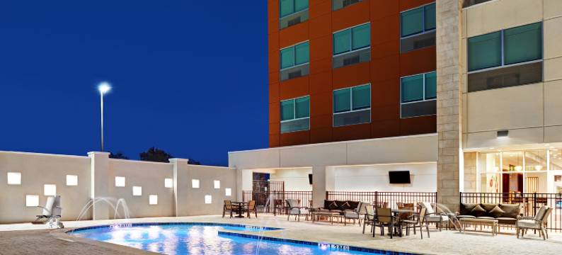 休斯顿纪念区城中心智选假日套房(Holiday Inn Express & Suites HOUSTON MEMORIAL - CITY CENTRE by IHG)图片