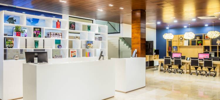 卡曼海滩节庆酒店(Fiesta Inn Playa del Carmen)图片