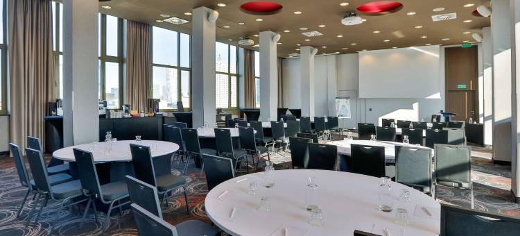 华沙美居大酒店(Hotel Mercure Warszawa Grand)图片