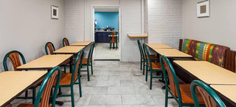 鹰河戴斯酒店(Days Inn by Wyndham Eagle River)图片