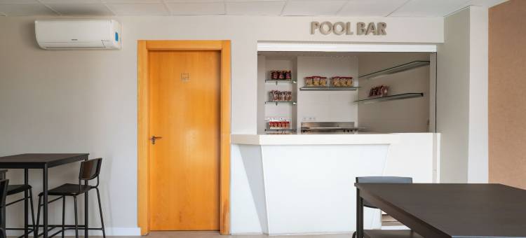 马尔中心酒店(Limehome Benidorm Calle Mayor)图片