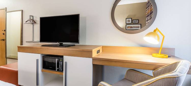 希尔顿欢朋酒店-锡达拉皮兹(Hampton Inn Cedar Rapids)图片