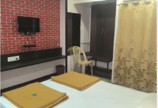 Hotel City Crown Kolhapur Hotel Overview