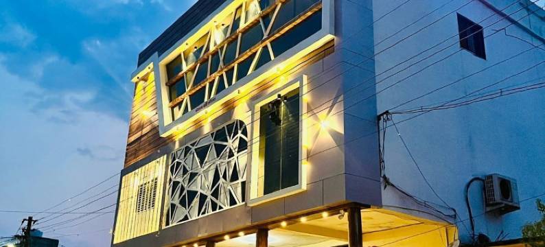 凯沙夫酒店(Keshav Hotel)图片