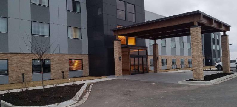 劳伦斯丽怡酒店(Country Inn & Suites by Radisson, Lawrence, KS)图片