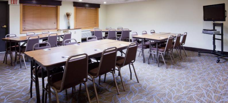 普林斯顿美吟温德姆酒店(AmericInn by Wyndham Princeton MN)图片