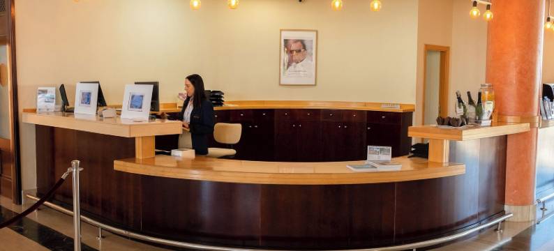 格兰德穆图高尔夫广场酒店(Grand Muthu Golf Plaza Hotel & Spa)图片